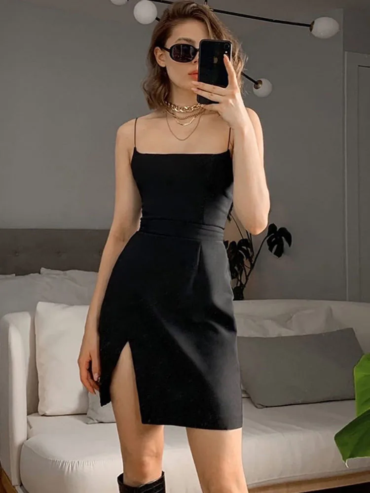 

Summer Daily Joker European And American Wind Flat Mouth Clavicle Fine Shoulder Strap Waist Show Thin Halter Dress