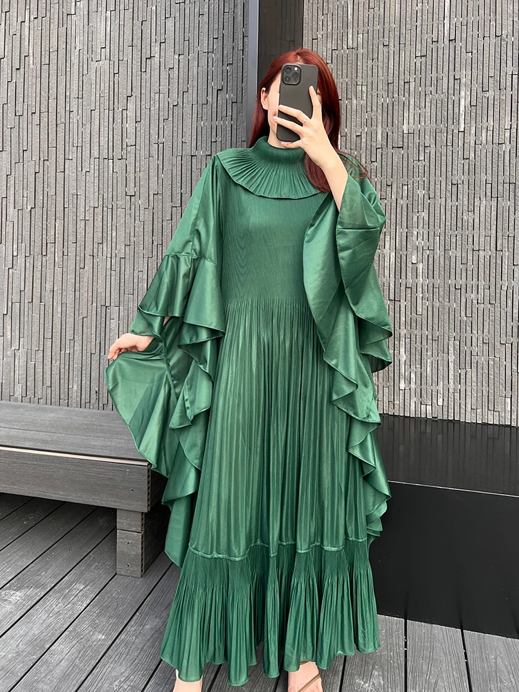 green emerald velvet dress Ieena for Mac Duggal - Green Pleated Long Sleeve V-Neck Gown