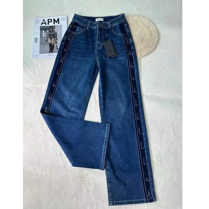 

Autumn 2023 Fashion High Waist Contrast Letter Giant Slim Pear Shape Loose Fit Wide Leg Straight Pulled Edge Jeans For Women