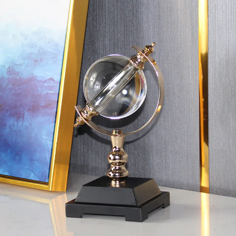 

European-style Electroplated Metal Rotating Globe Crafts Ornaments Transparent Crystal Ball Art Decoration Gifts Home Decoration