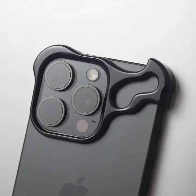 Titanium Shockproof Phone Case with Aluminum Alloy Corner Pads and Lens Protection