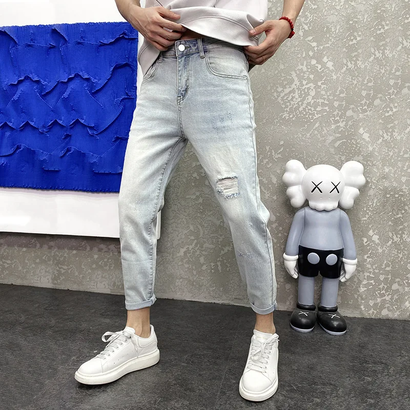 남성용 구멍 뚫린 라이트 컬러 청바지, 나인 포인트 패션, 다용도 러피안, 멋지고 탄력있는 슬림핏 바지, 2023 여름 신상