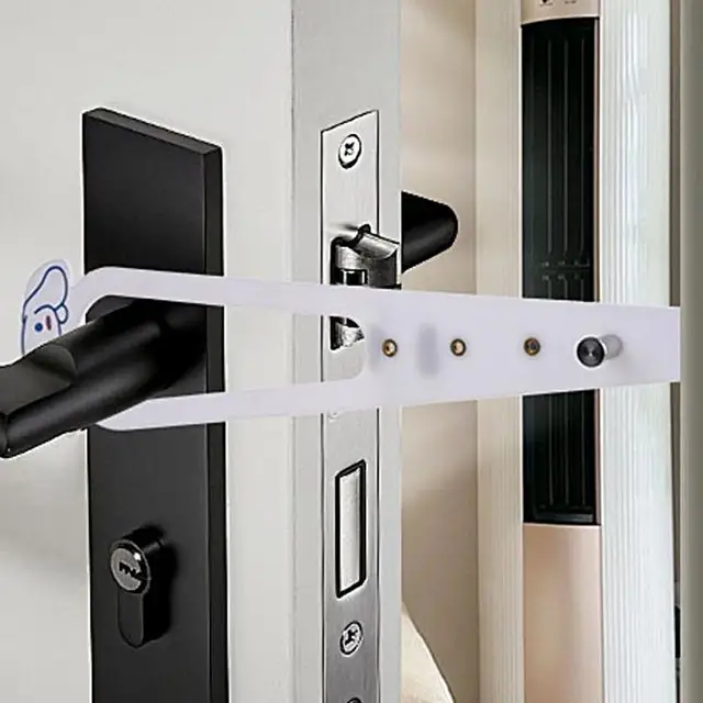 Cat Door Holder Latch Pet Detachment lock With Design Keeps Dogs Out Of Litter & Food Dog Proof Cat Feeding Station Adjustable 3