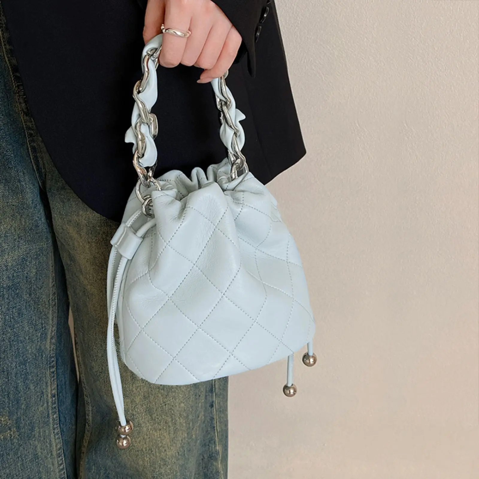 ★TOUT Y EST★ PLEASURES BUCKET CROSSBODY Pleasures Bucket C Pleasures Bucket Hat Crossbody – LOPEZ MTL