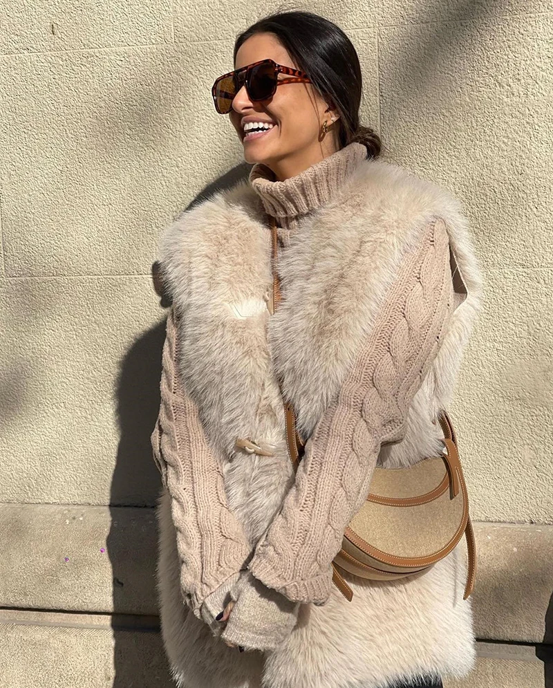 Brand Horn Buttons Long Faux Mink Fur Vest Tops Women Winter Sleeveless Overcoats Luxury Ladies Shaggy Waistcoat Gilets Casaco