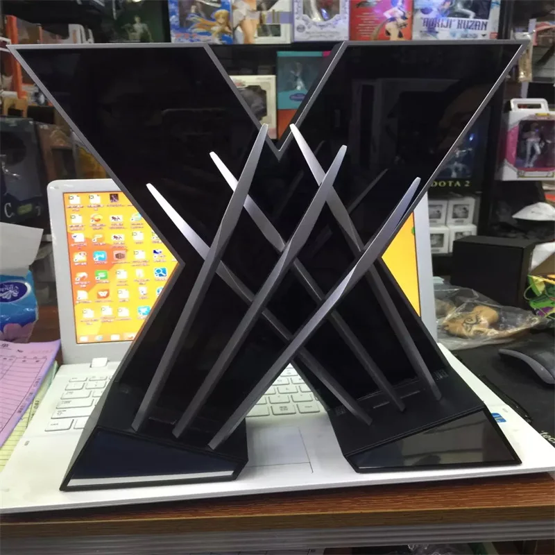 

Marvel X-Men Superhero Wolverine Cosplay Wolf Claws Touchable Luminescent Wall Decorationcostume Anime Action Figure Toys Gifts