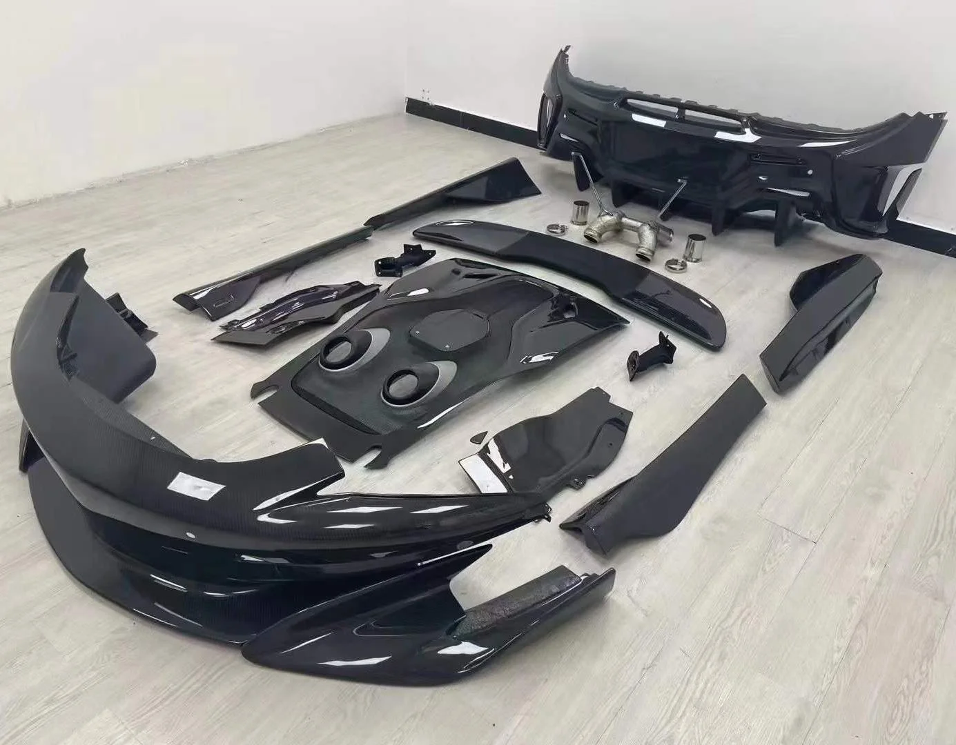 High Quality 600LT Style Dry Carbon Fiber Car Body Kit For Mclaren 540C
