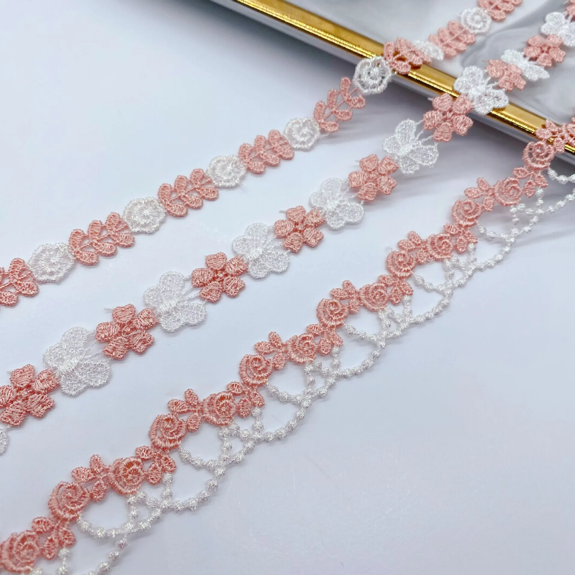 

3Yards Embroidery Lace Fabric 3cm Pink Flower Lace Ribbon Craft DIY Sewing Trimmings Curtains Women Skirts Wedding Accessories
