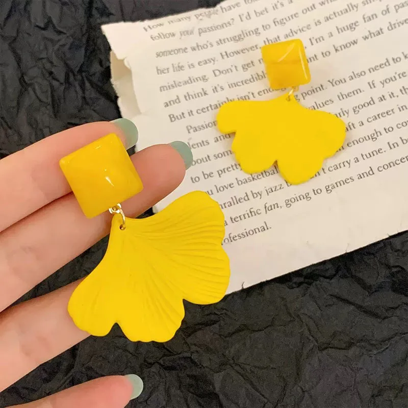 Yellow Geometry Ginkgo Leaf Earrings Women's New Dopaamine Summer Travel Jewelry Earrings Fashionable Accessories Gifts