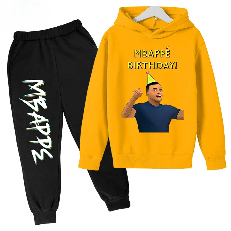 thumbnail image 1 of Conjunto de sudadera y pantalones con estampado de Mbappé para niños, primavera y otoño, ropa deportiva de 2 piezas para niños y niñas, ropa para niños, 1 of 5