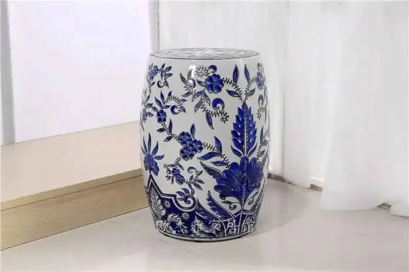 White Porcelain and Drawn Blue Shoe Hand Changing Stool Ceramic Drum Bathroom Neoclassical Imitation Sitting Stool Low Round
