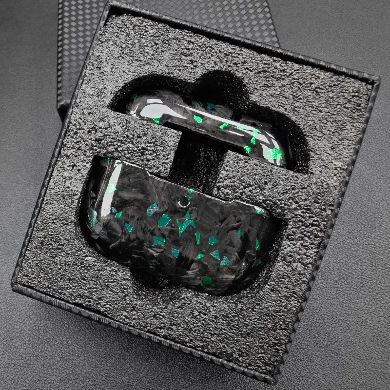Carbon Fiber Wireless Charging Headphone Case - Ultra Slim Protective Cover