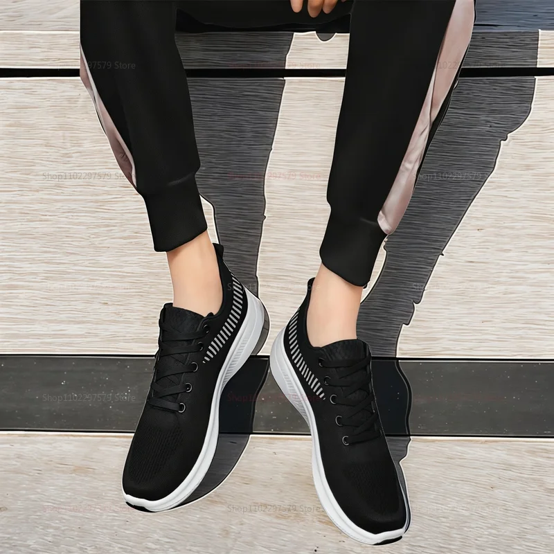 Lightweight Vulcanized Sneakers 4