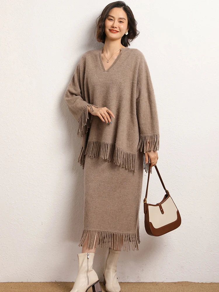 Women's cashmere long skirt detail 9