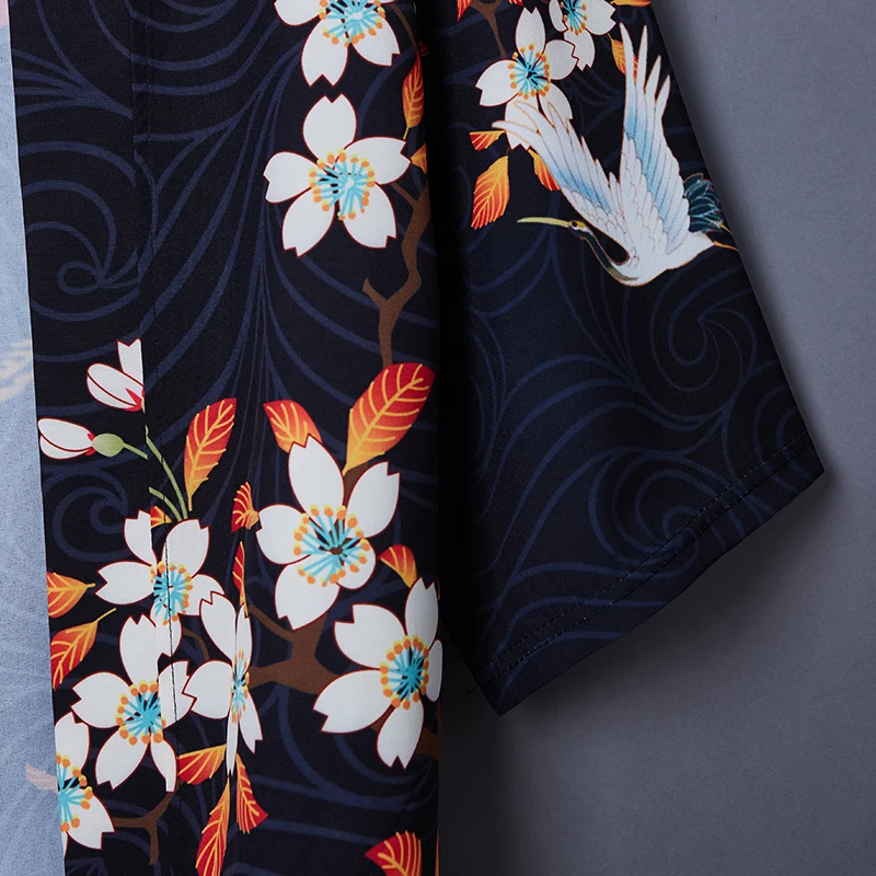 Japanese Kimono Traditional Clothing Crane Print Kimono Streetwear Shirt Women Samurai Haori Hombre Yukata Cardigan Shirt FF3567