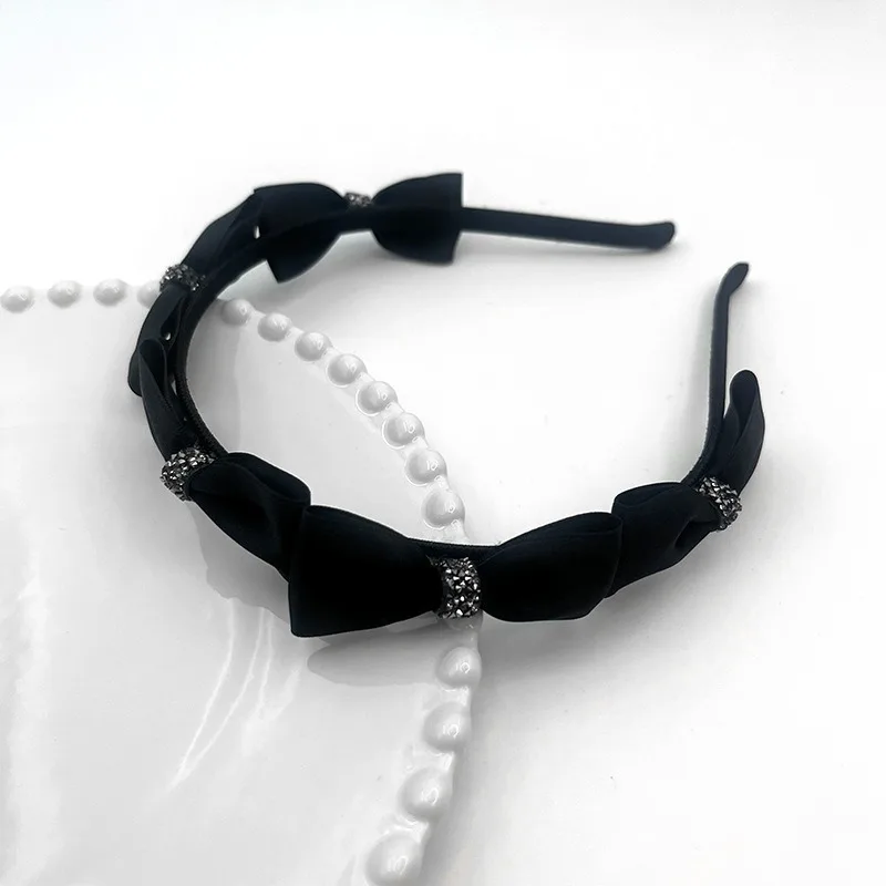 

Fine Edge Headband Women's Rhinestone Face Wash Hair Clip Headband Advanced Pressure Sensitive Hair Bundle Temperament Bow Headw