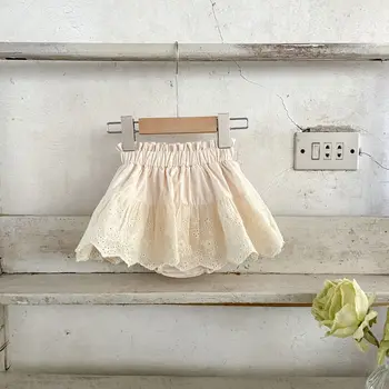 MILANCEL Nuovi pantaloncini in pizzo per neonati, graziosi pantaloni a fiori scavati per bambine, pantaloni grandi in PP dolci 1