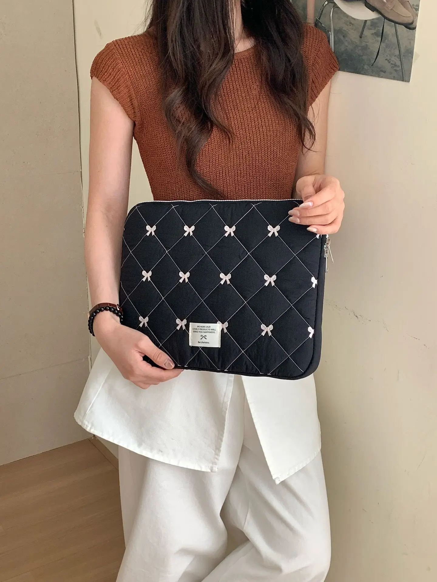 Chic Bow Knot Tablet and Laptop Sleeve Bag
