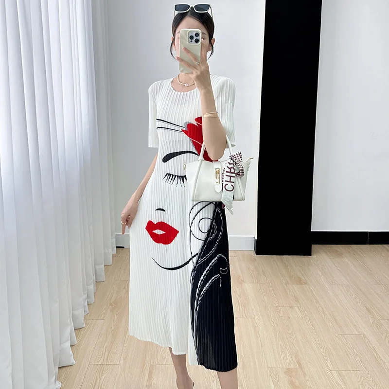 

Женское плиссированное платье Miyake, элегантное платье с круглым вырезом и коротким рукавом, с креативным принтом, лето 2023