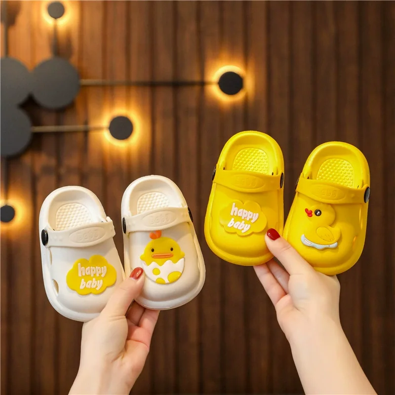 Summer Baby Sandals for Boy Girls Cartoon Bear Kids Flip Flop Toddler Rubber Slippers for Children Home Garden Beach Anti Shoes