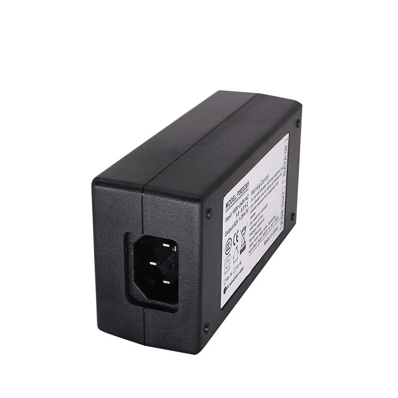 2.5G/10G 멀티 기가비트 POE 인젝터 | 52V 36W/48W 옵션 | 110-240V백신 | 802.3 af/at POE++에 적합