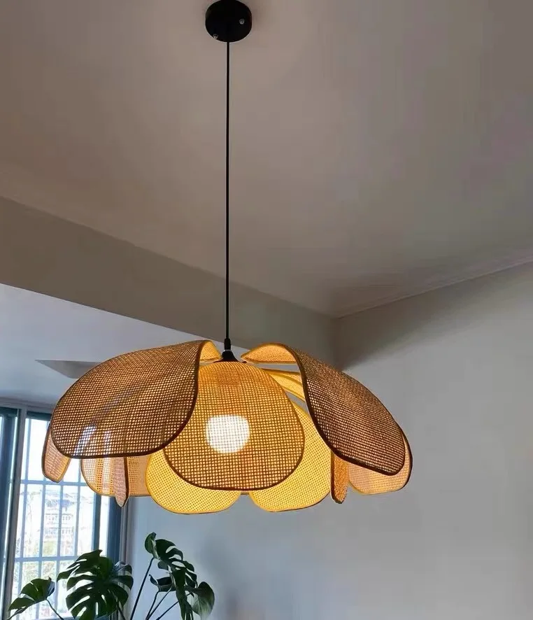 

IN Stock Rattan Flower Petal Chandelier Lights Unique Lustre Handmade Woven Pendant Lamp Bedroom Living Room Tea Room Fixtures