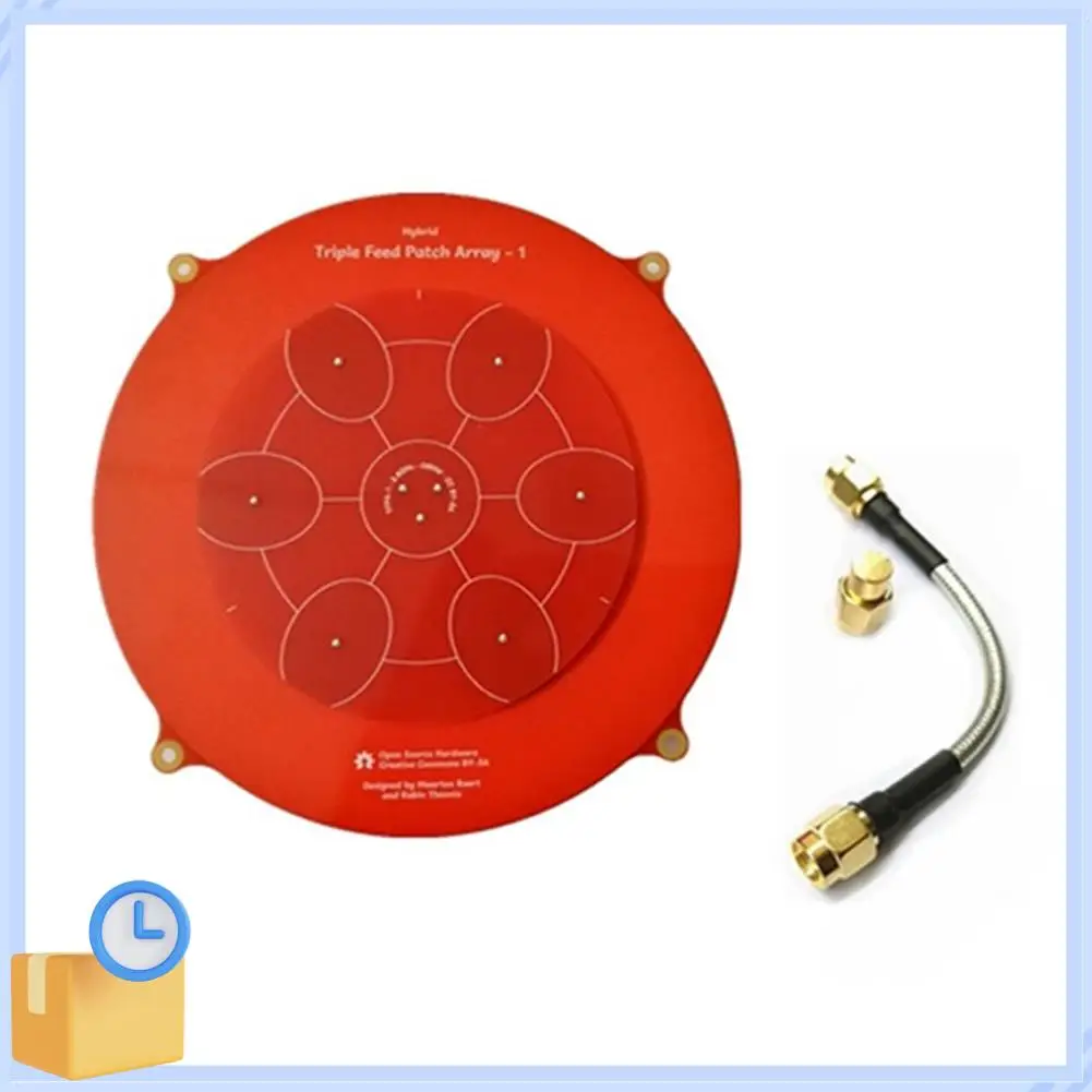 Antenne Pagoda Array 5.8GHz 14dBi installée sur un drone, câble et connecteur visibles