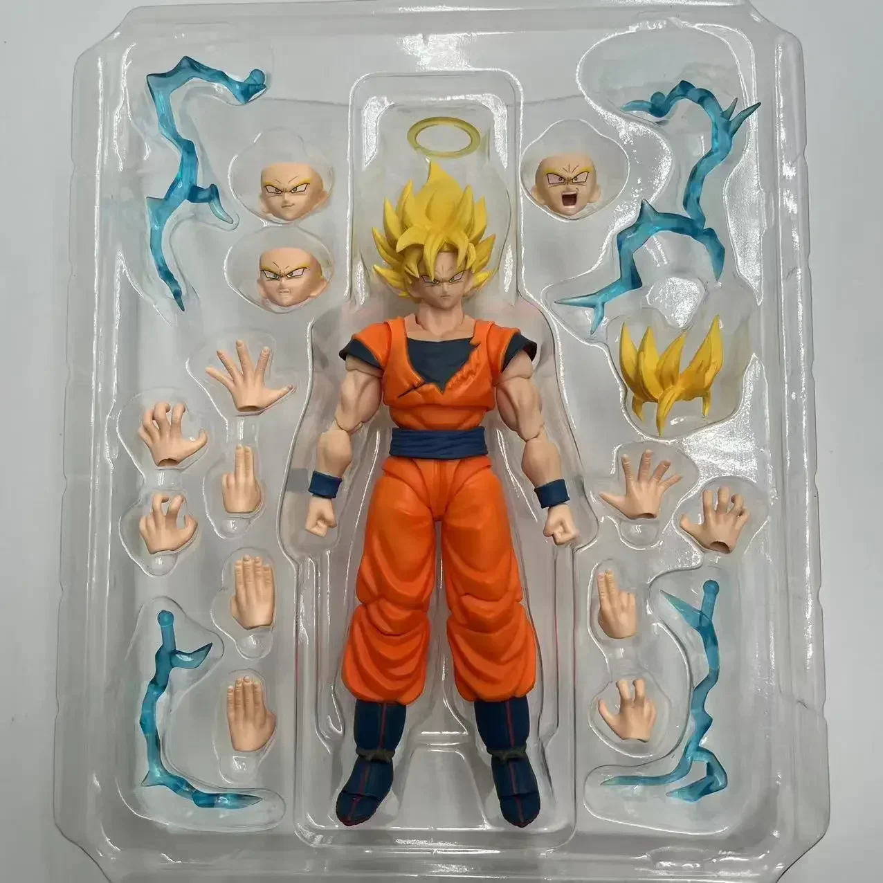 Dragon Ball Z - Son Goku SSJ2 - Dragon Ball Z Mini Plush Cushion - Min -  Solaris Japan