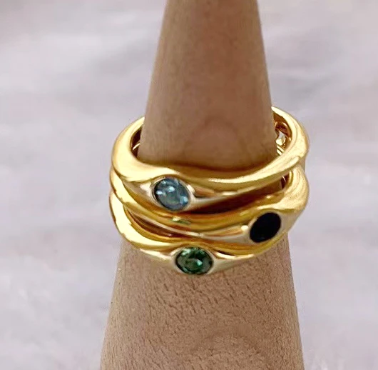 2023 New UNOde50 Fashion Silver Plated 925 Delicate Fashion Green Red Blue Gem Ring Women's Romantic Holiday Gift