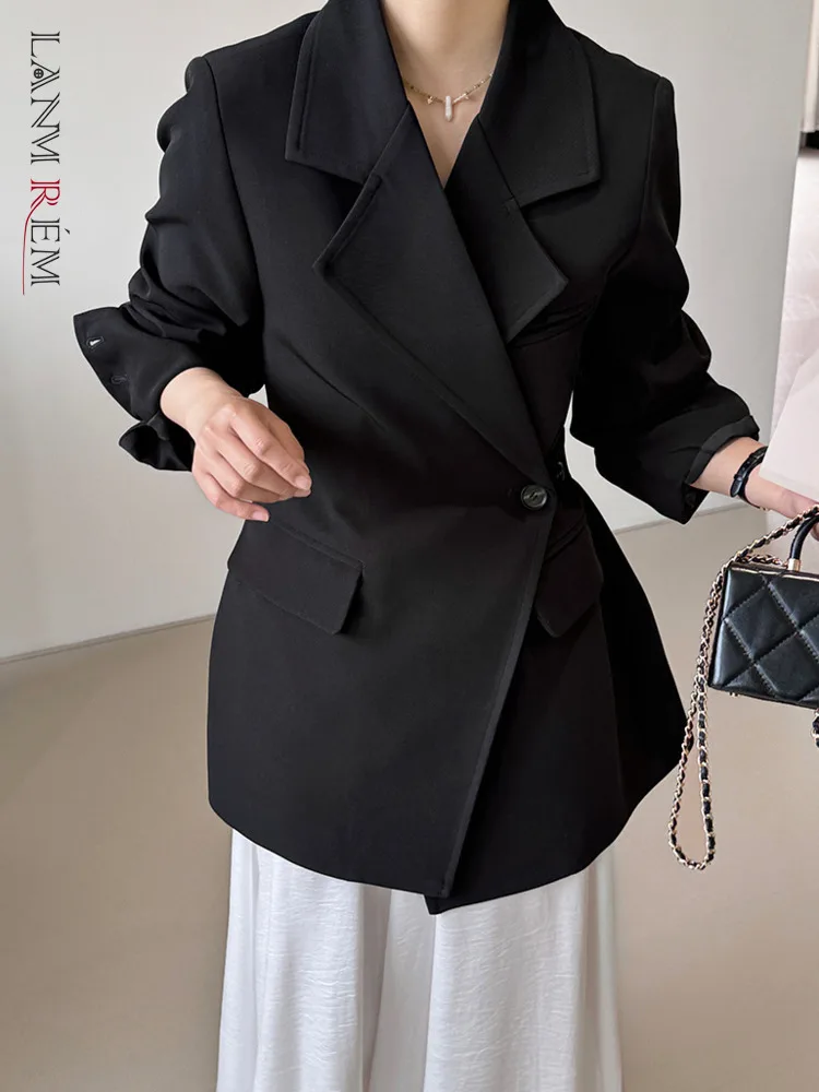 

[LANMREM] Gathered Waist Asymmetry Blazers For Women Solid Long Sleeve Office Lady Jackets Fashion 2024 Spring New 26D8947