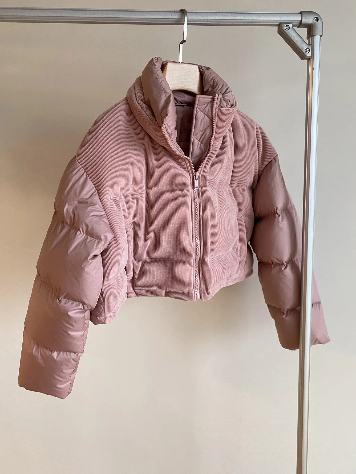 

Women's Clothing Fashion quilted corduroy down jacketAutumn Winter New 170