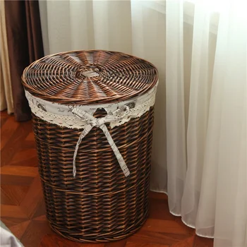Wicker Laundry Basket with Lid 1