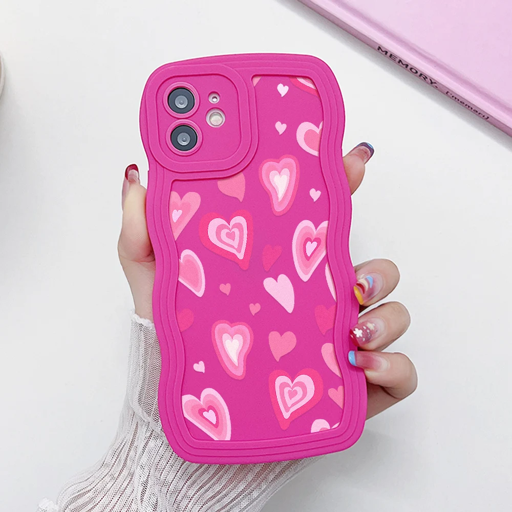 thumbnail image 1 of Funda de teléfono con borde curvo ondulado y corazón de amor para iPhone 15 Pro Max, funda para iPhone 11, 12, 13, 16, 14 Pro Max, X, XS, XR, 7, 8 Plus, SE 2020, 1 of 5
