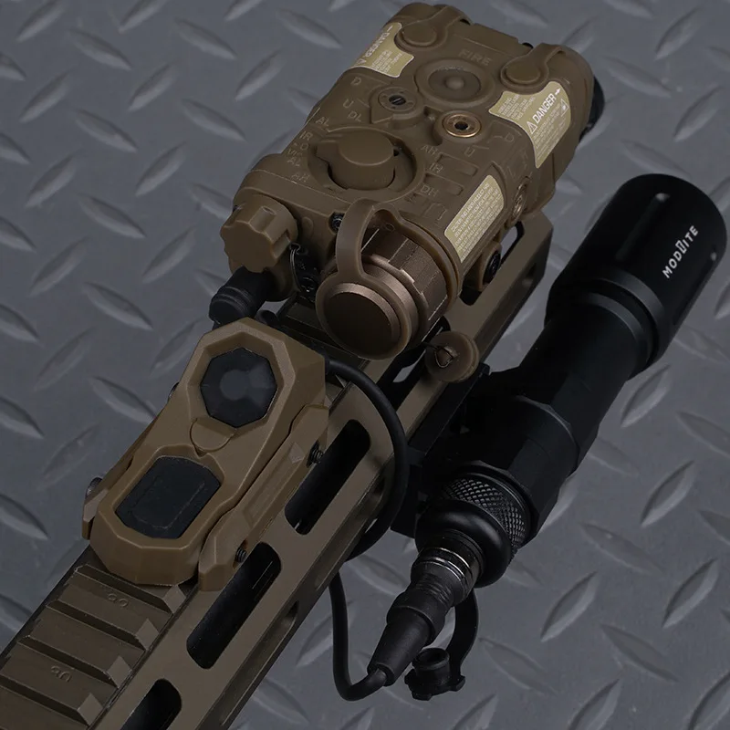 AXON Remote In-Line Dual Function Pressure Switch Flashlight PEQ NGAL Laser Pushbutton SF 2.5 Crane Plugs