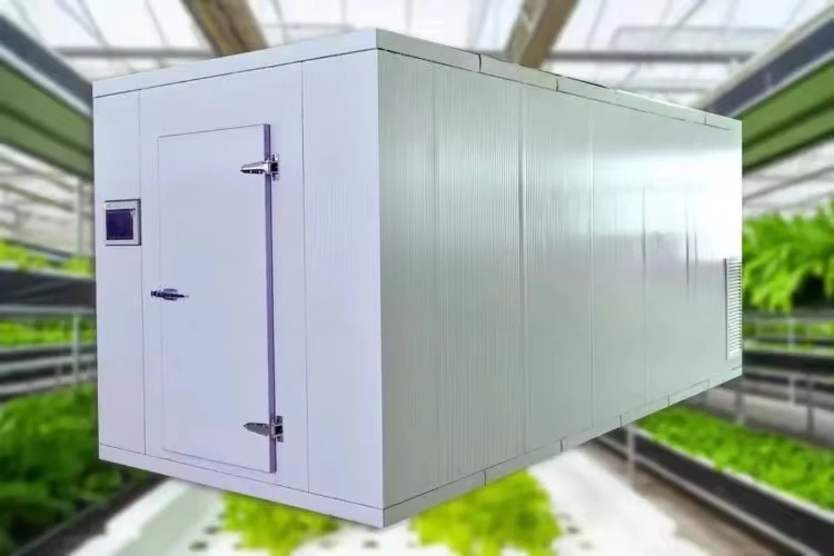 รูปสินค้า ระบบฟาร์มไฮโดรโปนิกส์ในตู้คอนเทนเนอร์ Smart Container Farm