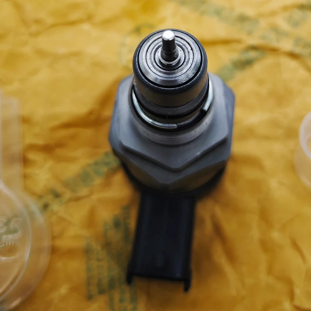 NEW In Stock 0281006037 31402-2F000 Fuel Pressure Regulator Valve 314022F000 For Hyundaii Grand Santa Fe K-IA