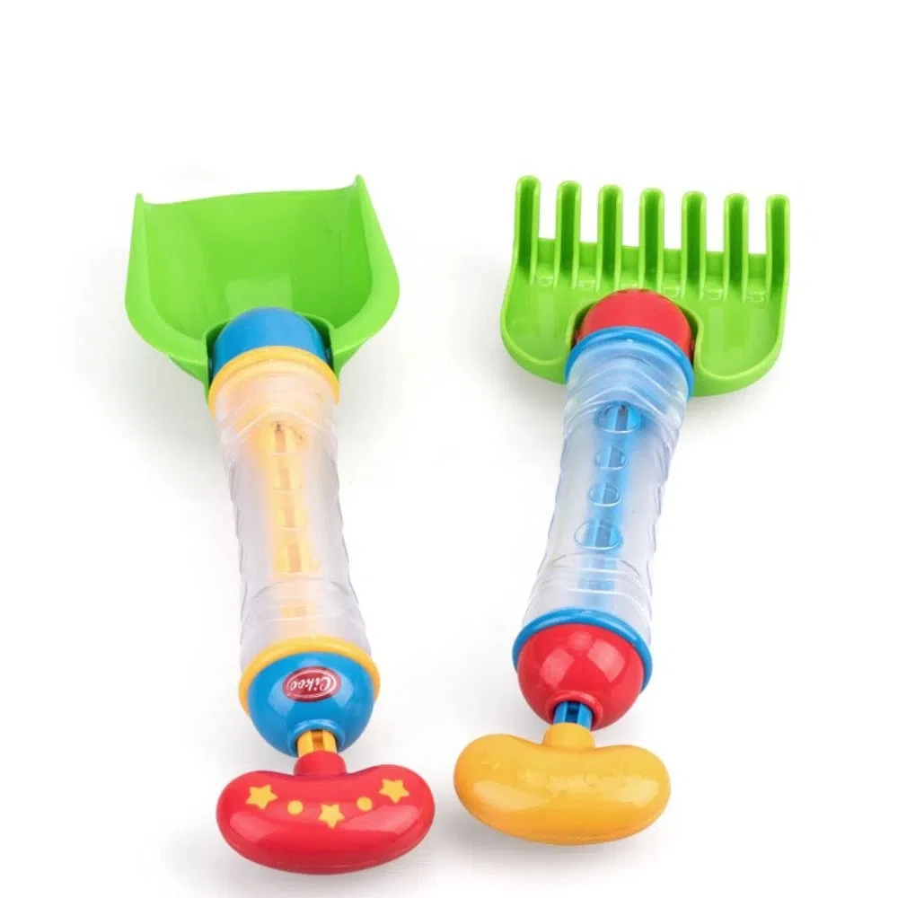 Plastics Water Fights Beach Toys Shovels Rakes Water Spray Toys Cartoon Handheld Pulling Type Sprinkler Toy Songkran