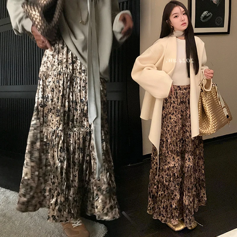 Autumn Winter Pregnant Woman Luxury Skirts Vintage Leopard Printing Long Loose Maternity Pleated Skirt Velour Fishtail Skirts