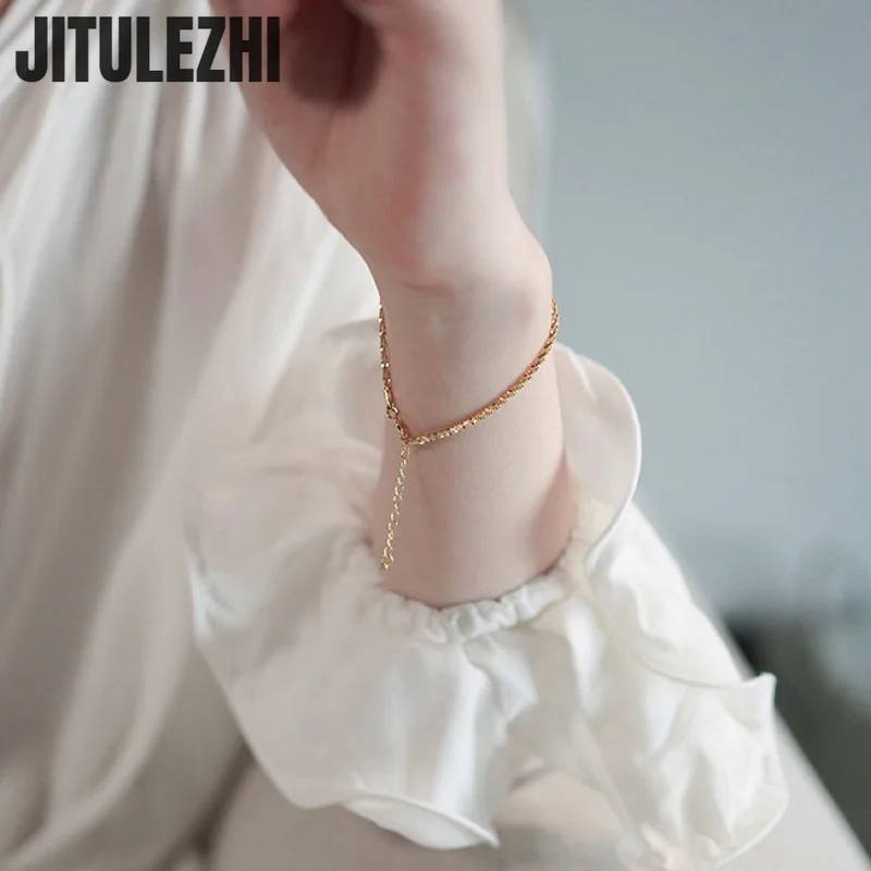 18K Gold Bracelet For WomenSparkling Bracelet Women's Light Luxury Design Feeling Fragmented Gold Bracelet Temperament 2023 Summ 4