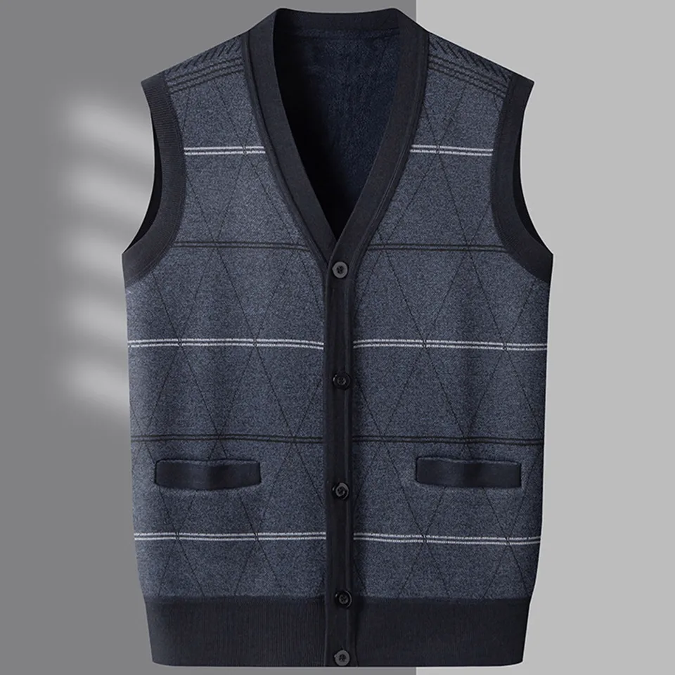 Stylish Men Plaid Knitted Cardigan Vest
