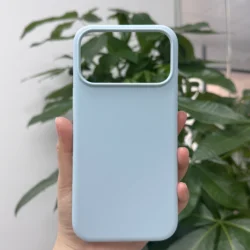 Candy Color Skin - Friendly Anti - Fall Liquid Silicone Phone Case with Soft Bumper Protection - iPhone 15 (Baby blue)
