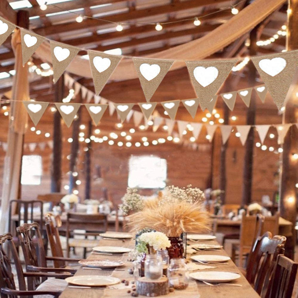 Vintage Hessian Bunting Love Heart Rustic Burlap Banner Fabric Cloth Flags Pennant Banner for Garden Party Christmas Birthday