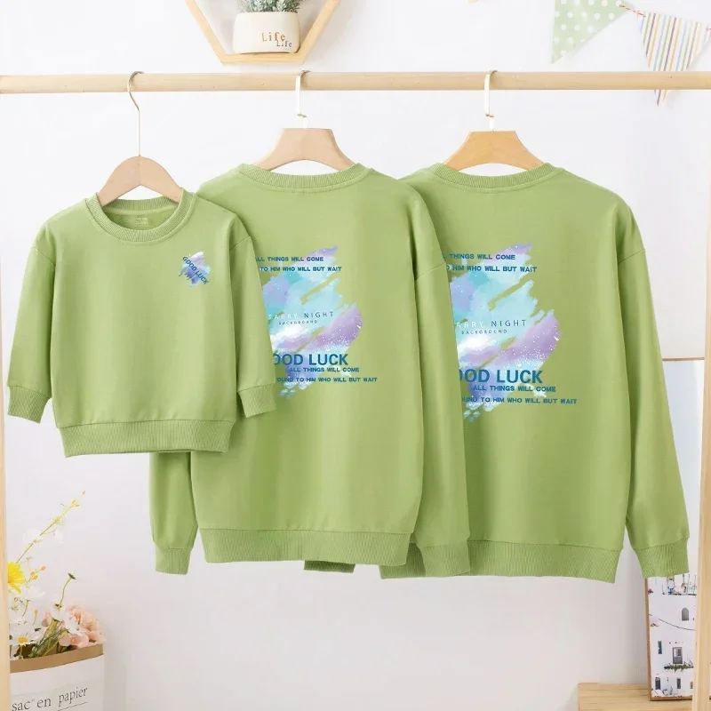 thumbnail image 1 of Camisetas navideñas de invierno para madre e hija, camisetas con estampado de cielo estrellado, conjuntos familiares a juego, sudaderas para padre, hijo, niño y bebé, jerséis casuales, 1 of 5