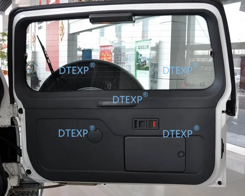 1 Piece Rear Windshield Wiper Cover for Montero V30 V40 Mb627410 Window Washer Tank Cap for Pajero V20 Tail Filler Shogun