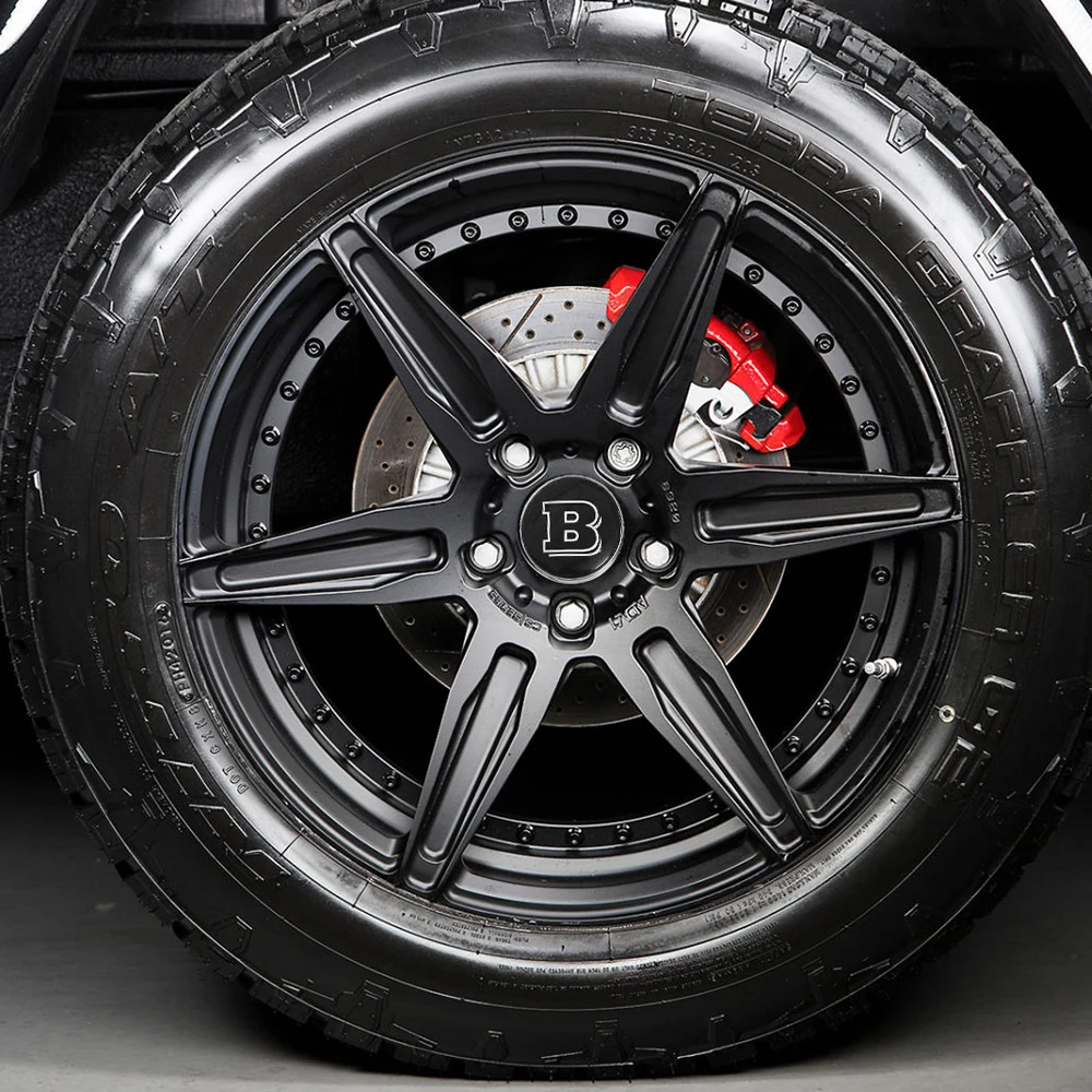 Рисунок 2 - колпачки на ступицы колеса Mercedes Brabus Smart 450