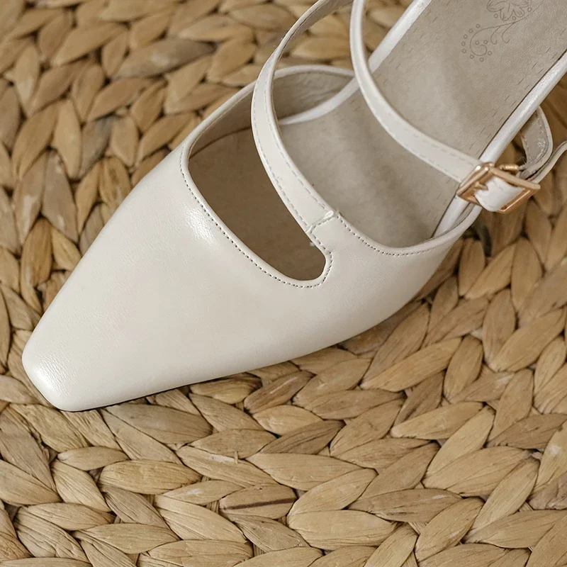 صنادل بكعب عالٍ للسيدات بلون البشرة 6