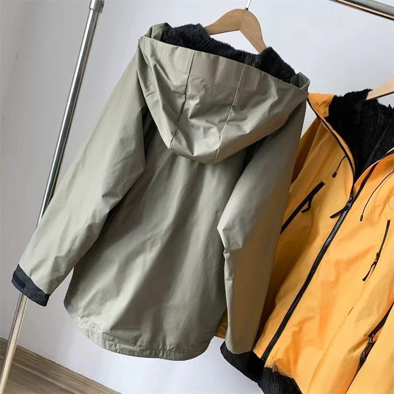 Jacket detail