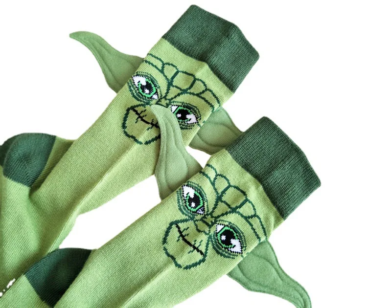 Personalized Funny and Interesting European and American Mid-Calf Sports Socks, New Design with Cartoon Yoda Master Men\'s Socks
