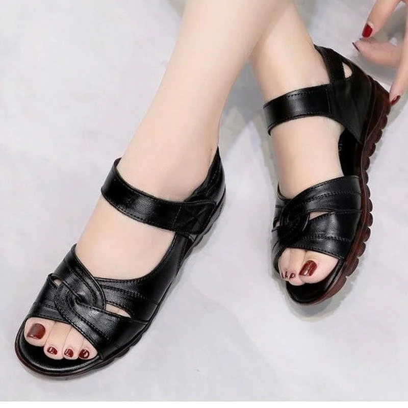 Women Flat Sandals Fashion Fish Mouth Buckle Strap Hollow Low Heel Flat Large Size Cover Heel Womens Boots Sandals 