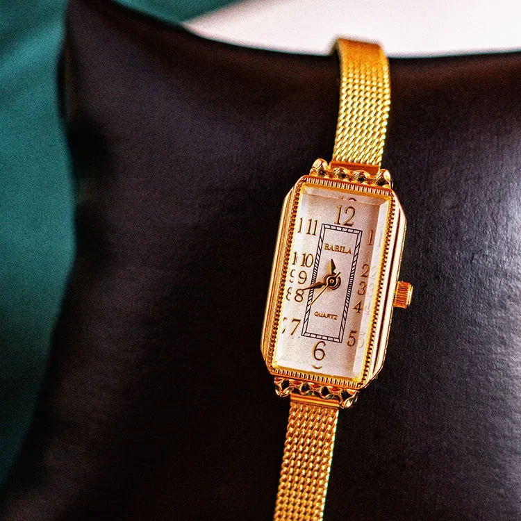 

2024 new women's watch Japanese quartz bracelet temperament lady 24K gold watch small dial does not fade fashion
